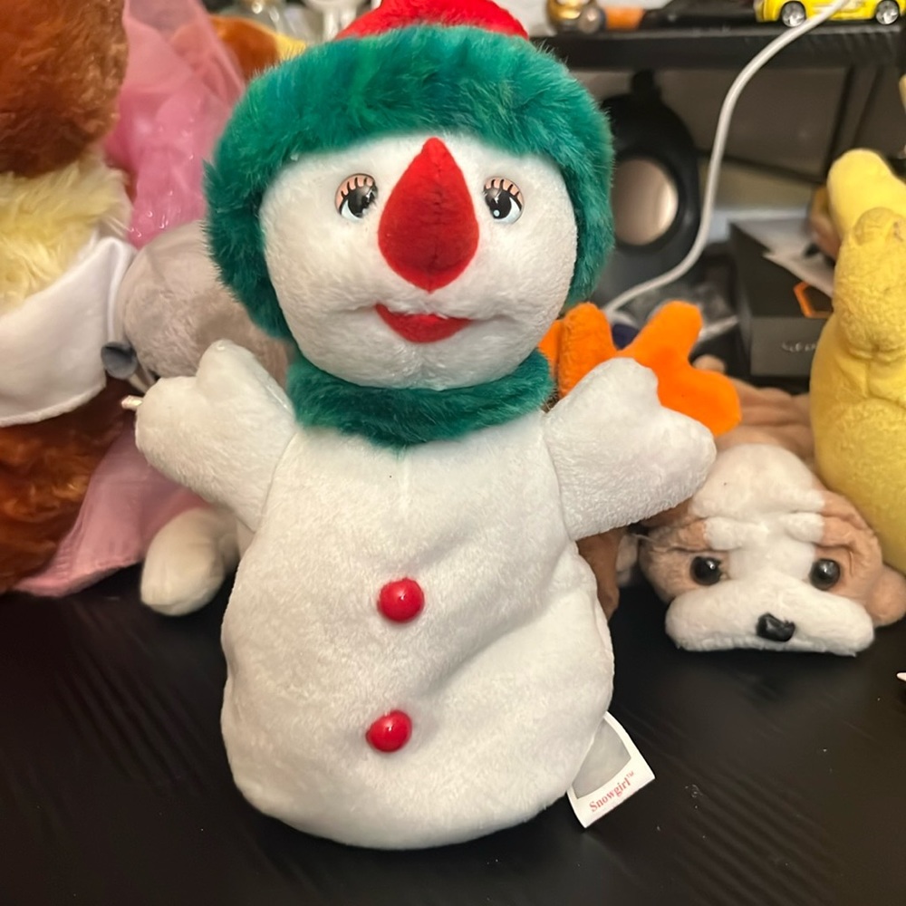 Snow girl beanie baby 2000